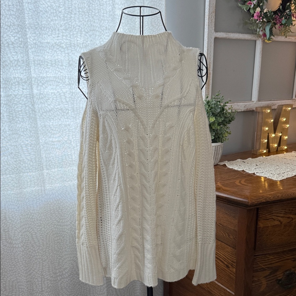 Nicole by Nicole Miller Cream Cable Knit Cold Shoulder Sweater